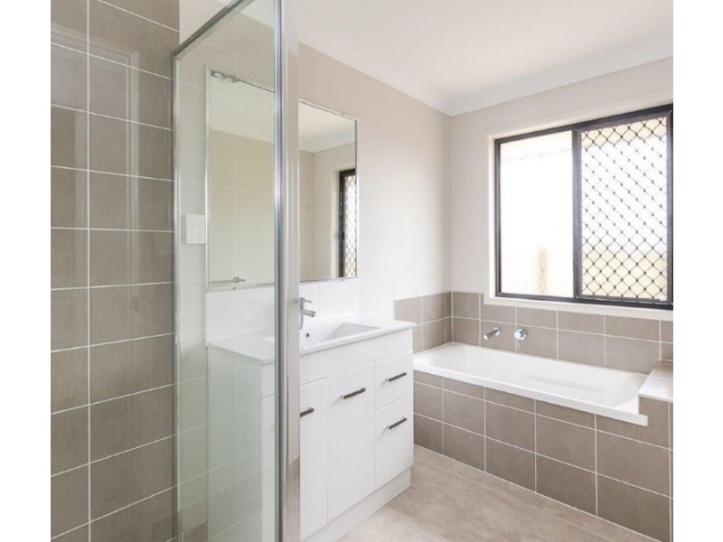 7 Bryce Court, Gracemere QLD 4702
