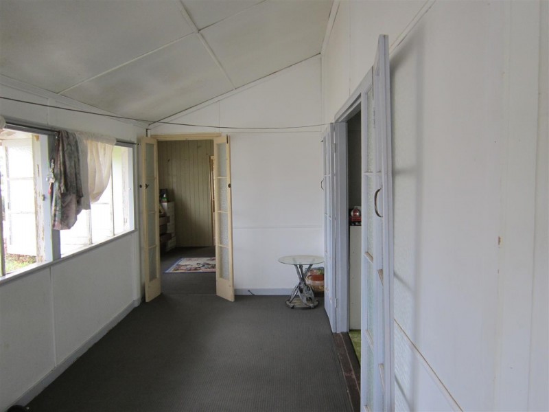 44 Dee Street, Mount Morgan QLD 4714