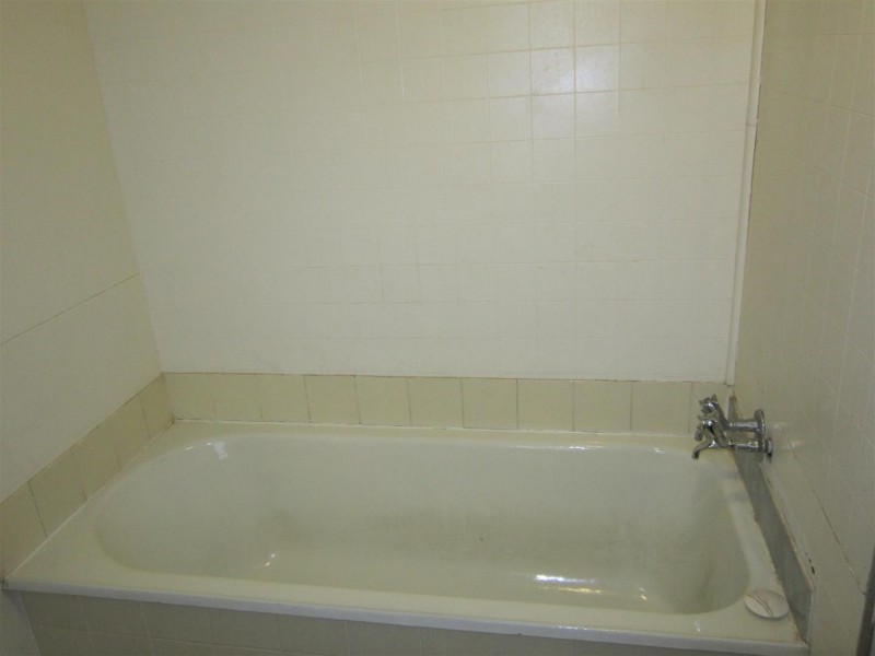 44 Dee Street, Mount Morgan QLD 4714