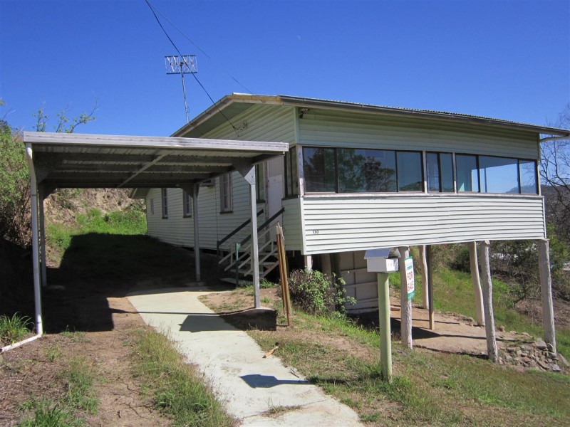 130 East Street, Mount Morgan QLD 4714