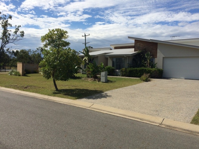 59 Middle Road, Gracemere QLD 4702