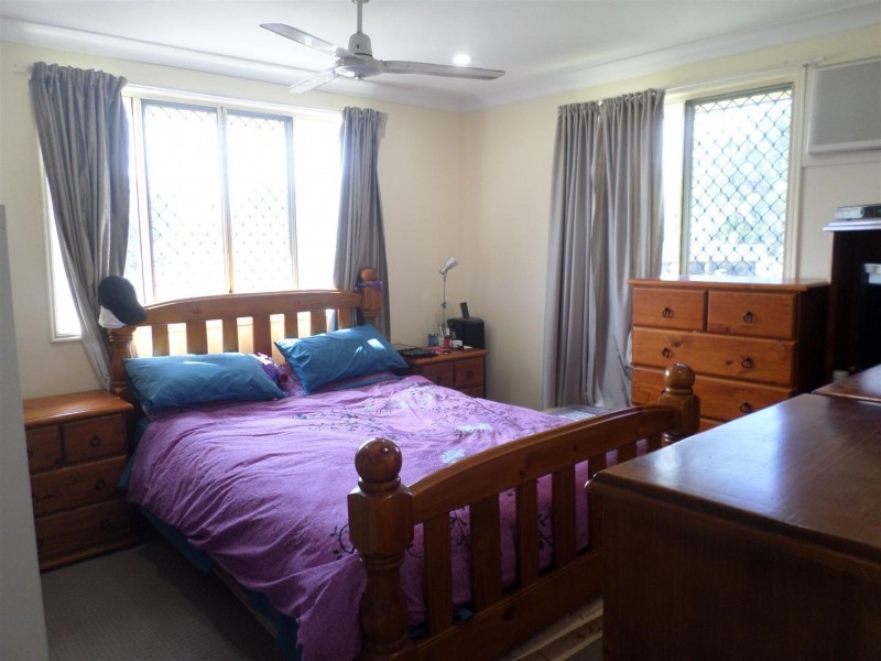 2 Schirmer Close, Gracemere QLD 4702