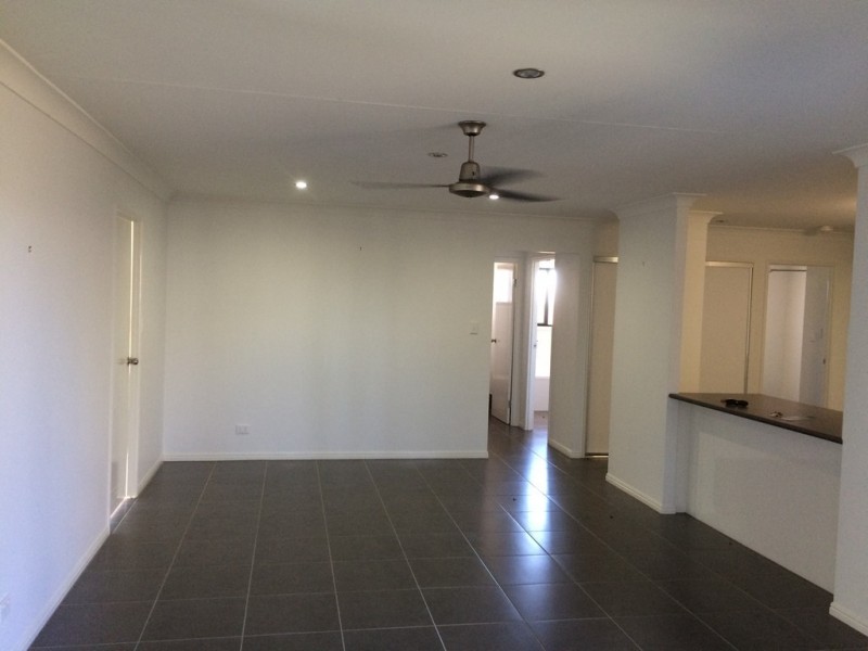 4 Burke and Wills Drive, Gracemere QLD 4702