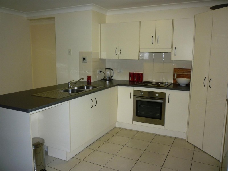 3 Riley Drive, Gracemere QLD 4702