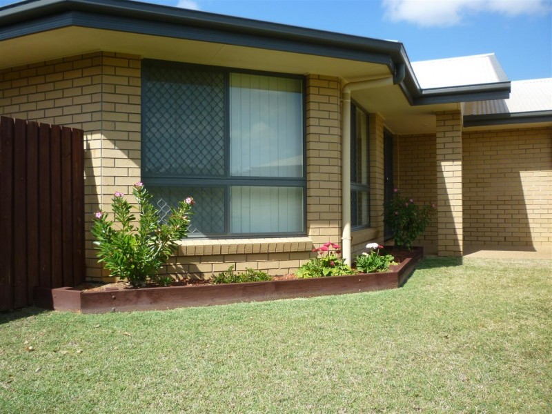 3 Riley Drive, Gracemere QLD 4702