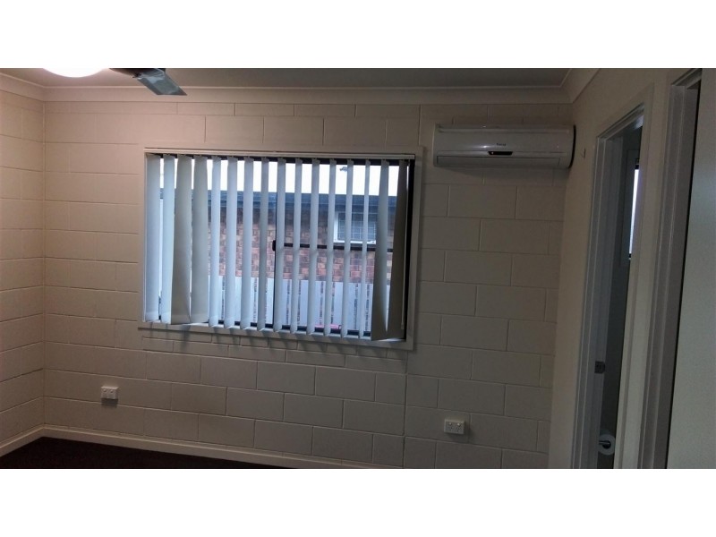 1/4 Mallet Close, Gracemere QLD 4702