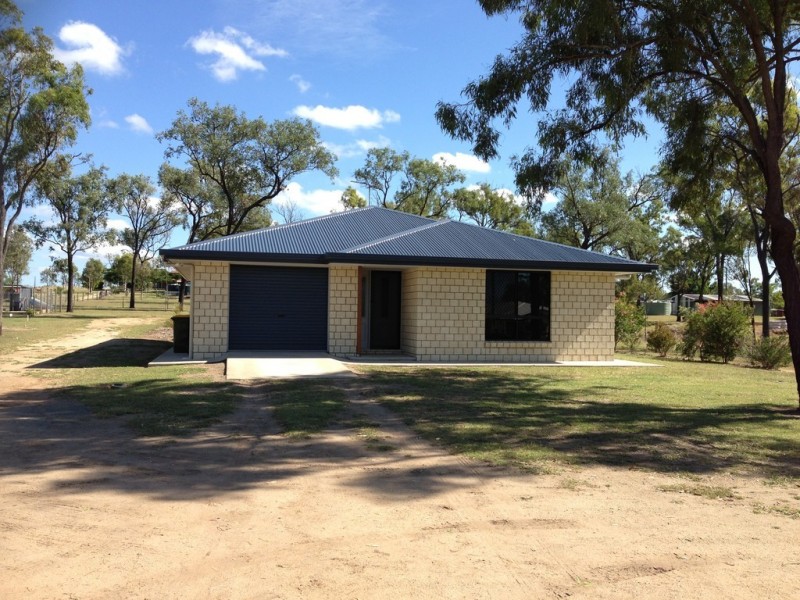 60 Huff Street, Gracemere QLD 4702
