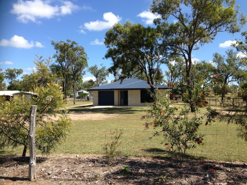 60 Huff Street, Gracemere QLD 4702