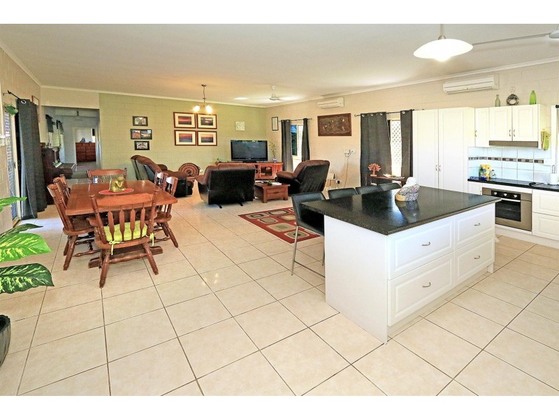 19 Janay Road, Kabra QLD 4702