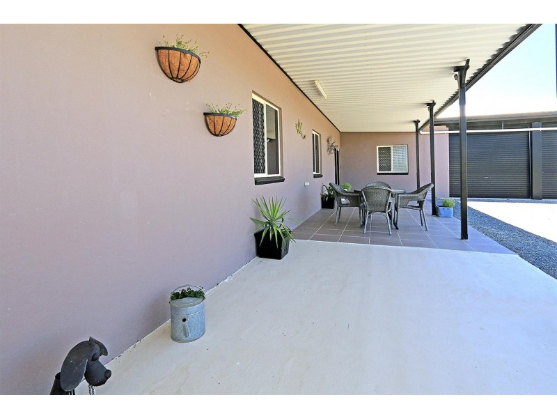 19 Janay Road, Kabra QLD 4702