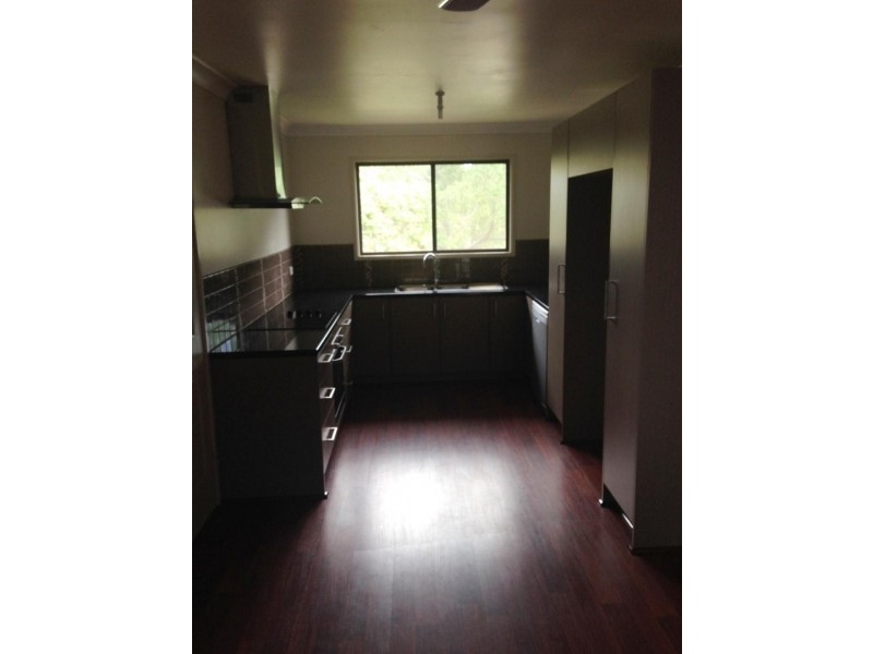 86 James Street, Mount Morgan QLD 4714