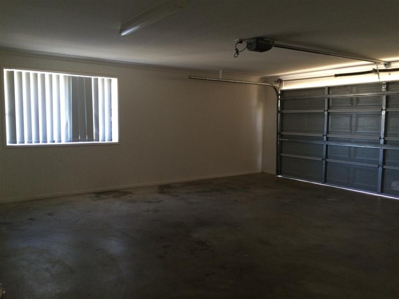 13 Riley Drive, Gracemere QLD 4702