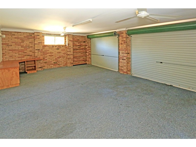 4 Esme Place, Gracemere QLD 4702