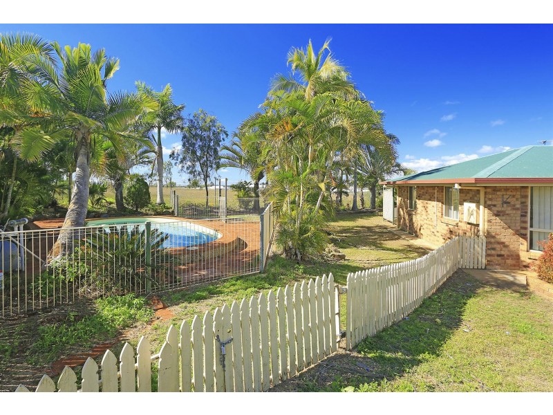 4 Esme Place, Gracemere QLD 4702