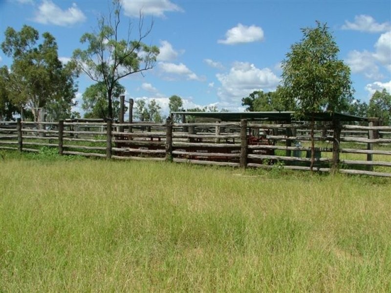 1475 Glendarra Road, Dingo QLD 4702