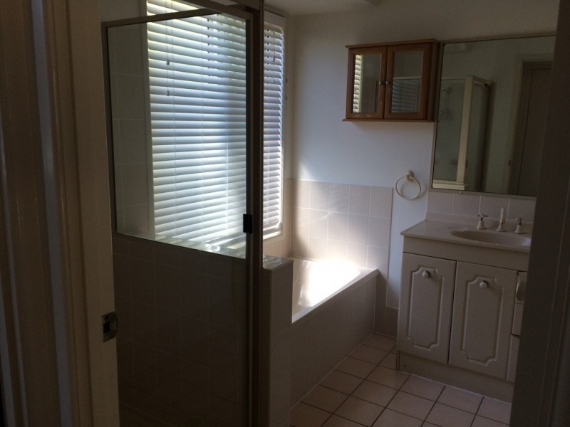 13 Archer Road, Gracemere QLD 4702