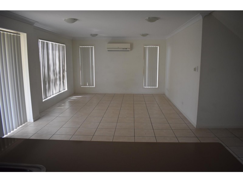 30 Koolamarra Drive, Gracemere QLD 4702