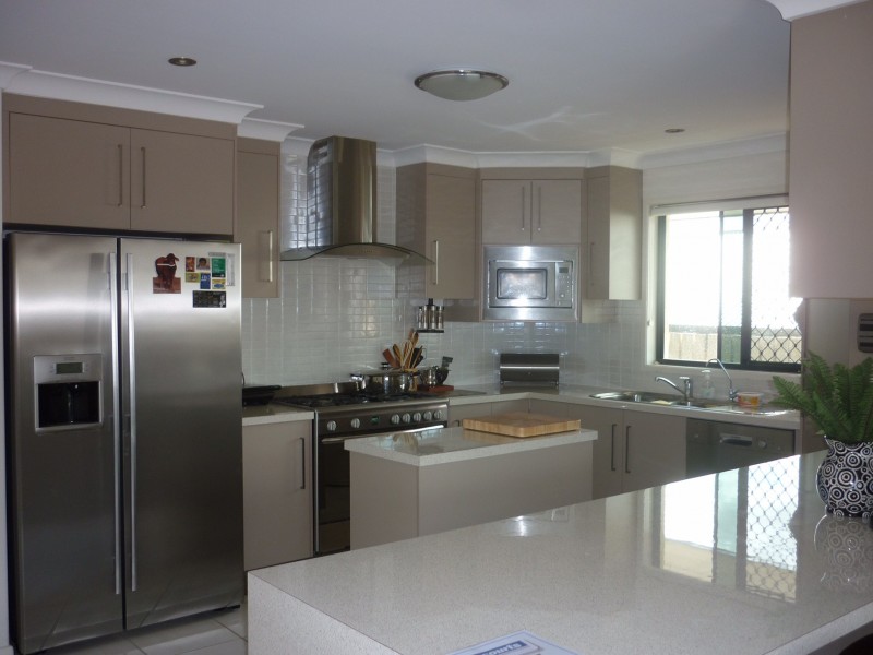 71 Buxton Drive, Gracemere QLD 4702