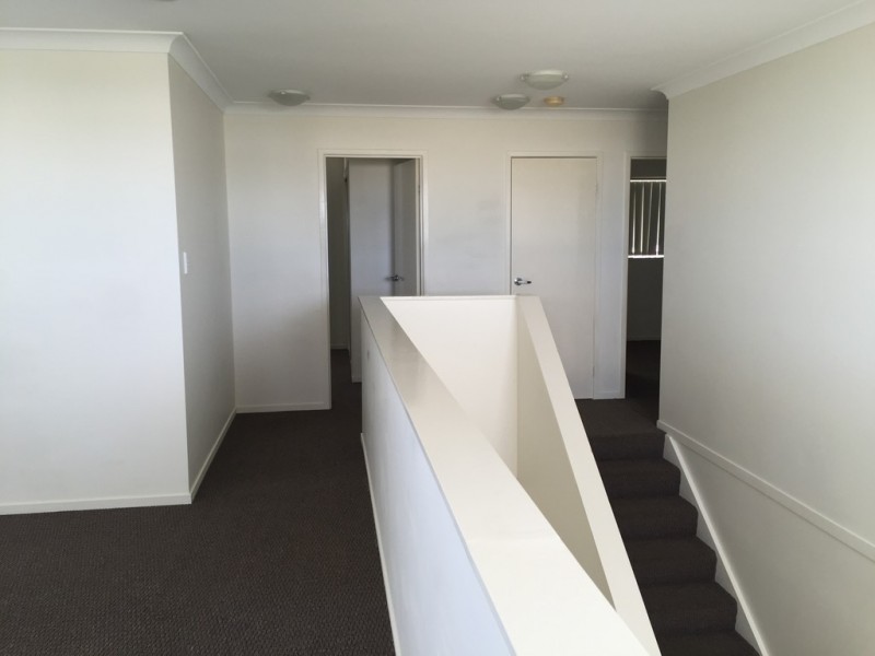 30 Koolamarra Drive, Gracemere QLD 4702