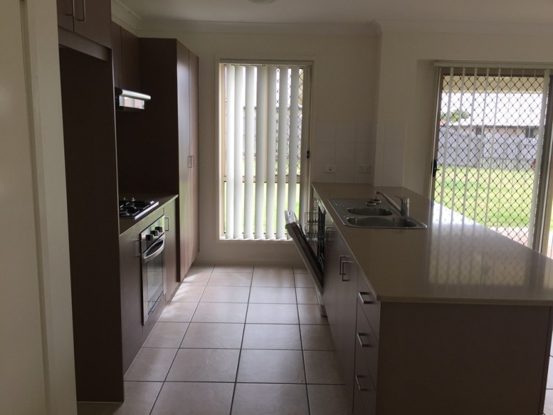 30 Koolamarra Drive, Gracemere QLD 4702