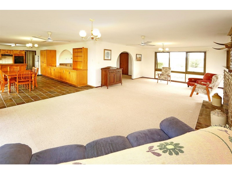 53347 Burnett Highway, Bouldercombe QLD 4702