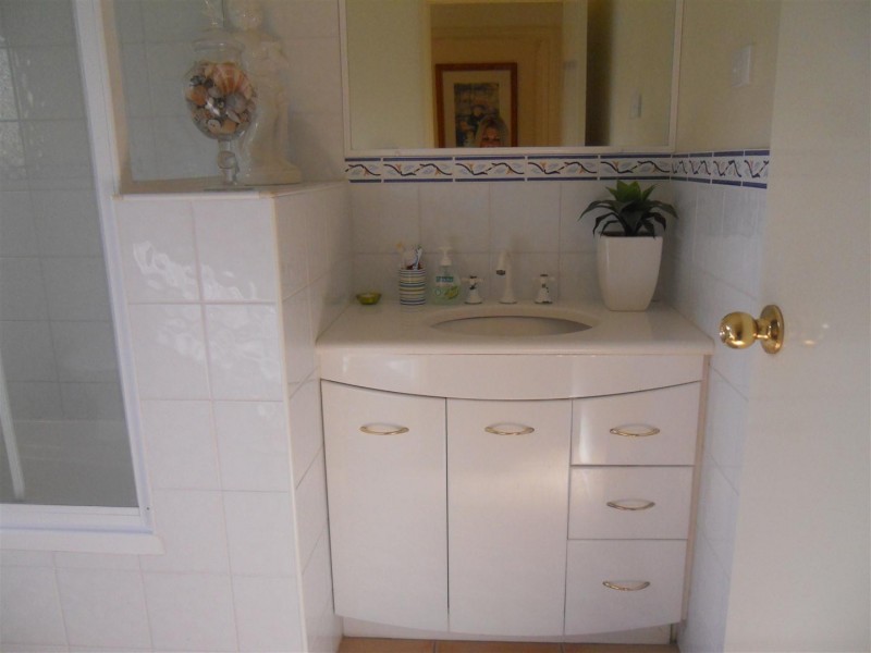 5 Frenchman’s Lane, Frenchville QLD 4701