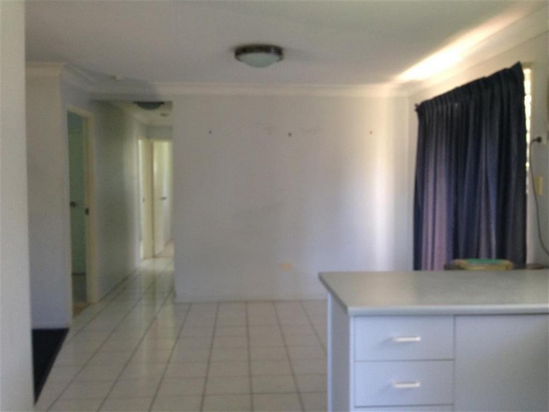 2 Lorraine Court, Gracemere QLD 4702