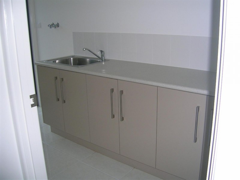 6 Thomas Street, Gracemere QLD 4702