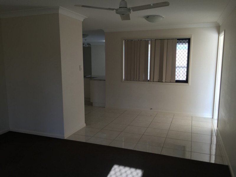33 Jamie Crescent, Gracemere QLD 4702