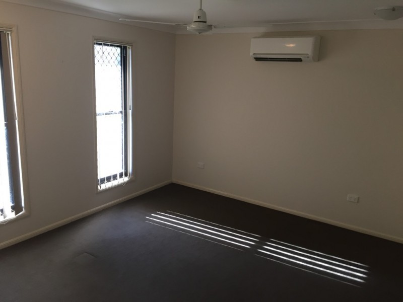 33 Jamie Crescent, Gracemere QLD 4702