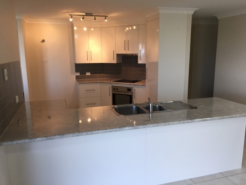 33 Jamie Crescent, Gracemere QLD 4702