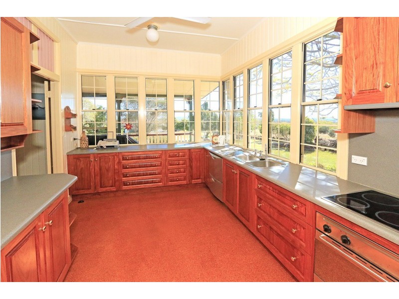 4271 ‘Huxham’ Capricorn Highway, Westwood QLD 4702