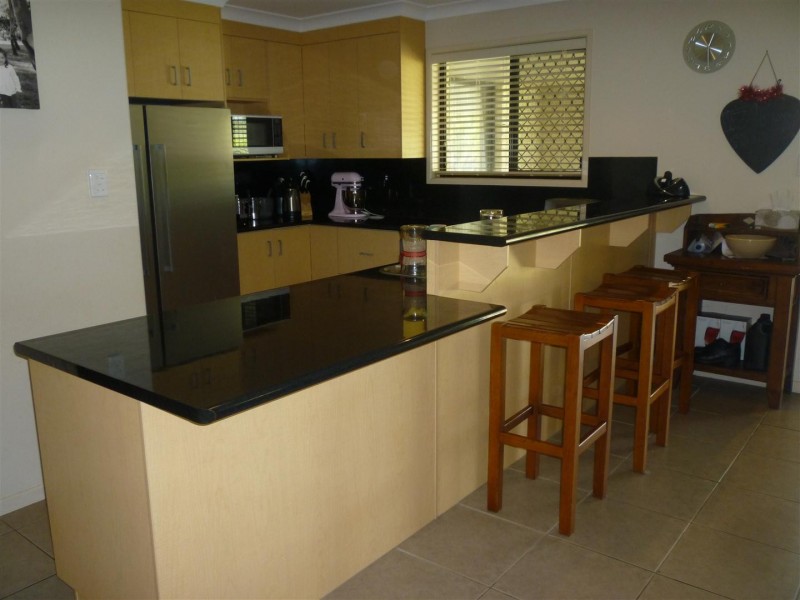 42 Ingram Drive, Gracemere QLD 4702