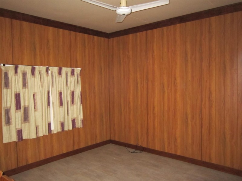 75 James Street, Mount Morgan QLD 4714