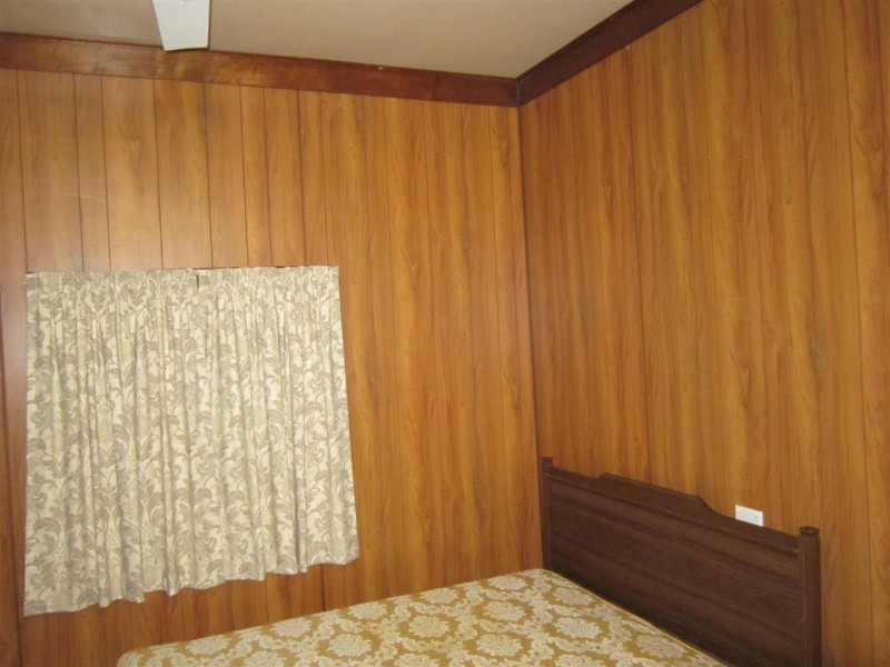 75 James Street, Mount Morgan QLD 4714