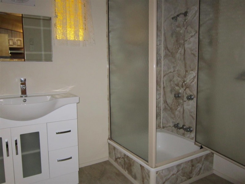 75 James Street, Mount Morgan QLD 4714