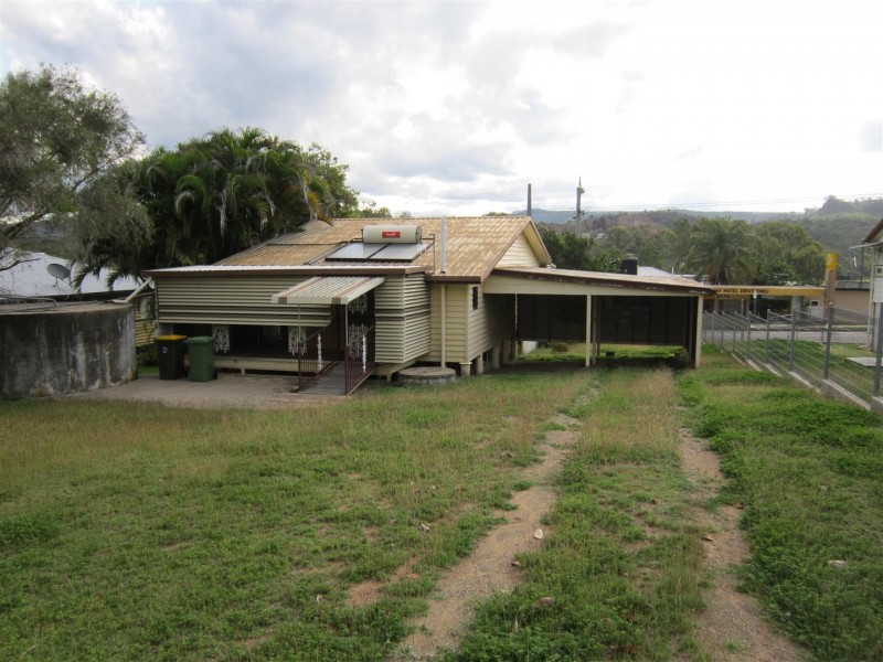 75 James Street, Mount Morgan QLD 4714