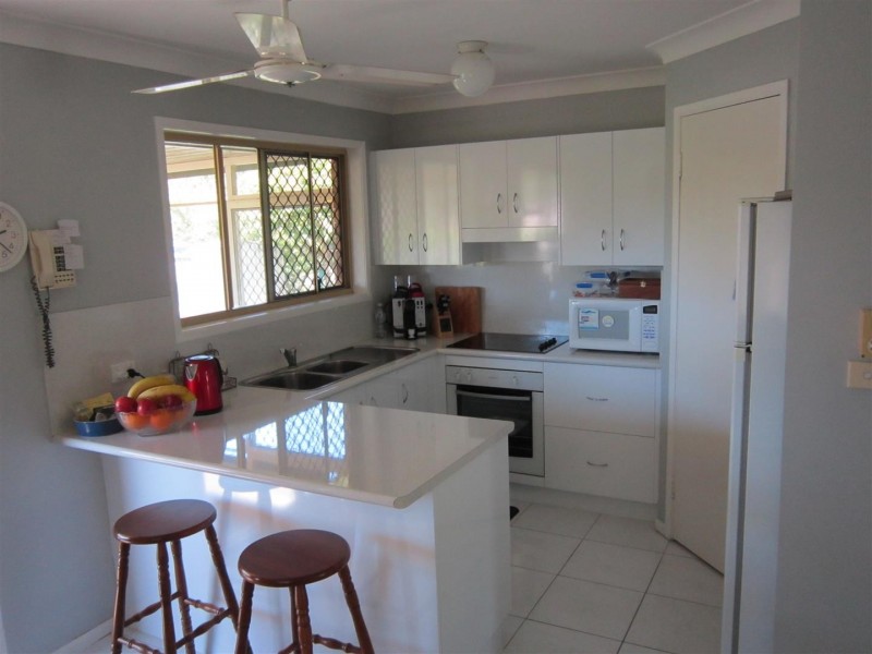 35 Sunrise Crescent, Gracemere QLD 4702