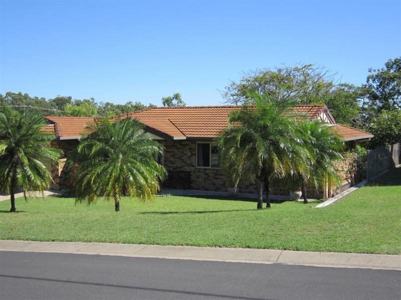 35 Sunrise Crescent, Gracemere QLD 4702