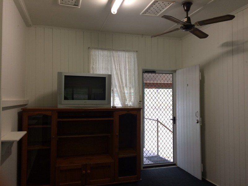 3/2 Morgan Street, Mount Morgan QLD 4714