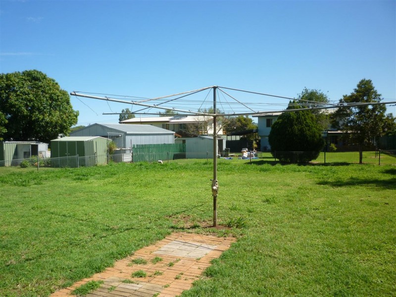 5 Whitman Street, Gracemere QLD 4702