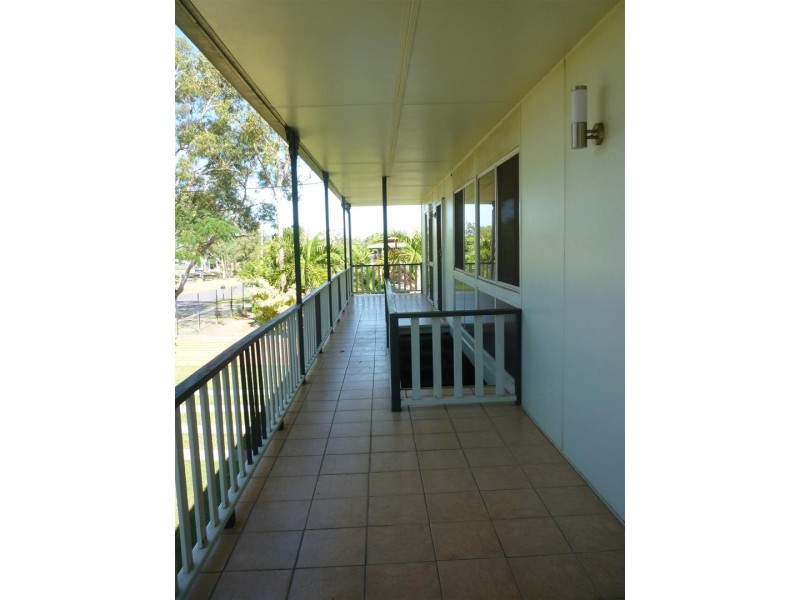 5 Whitman Street, Gracemere QLD 4702