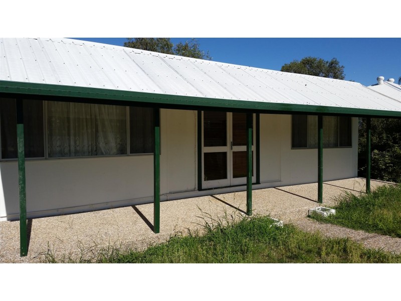 128 Connor Street, Koongal QLD 4701