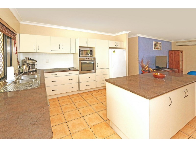 34 Stover Street, Gracemere QLD 4702