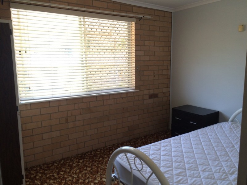 1/392 Perrier Avenue, Frenchville QLD 4701
