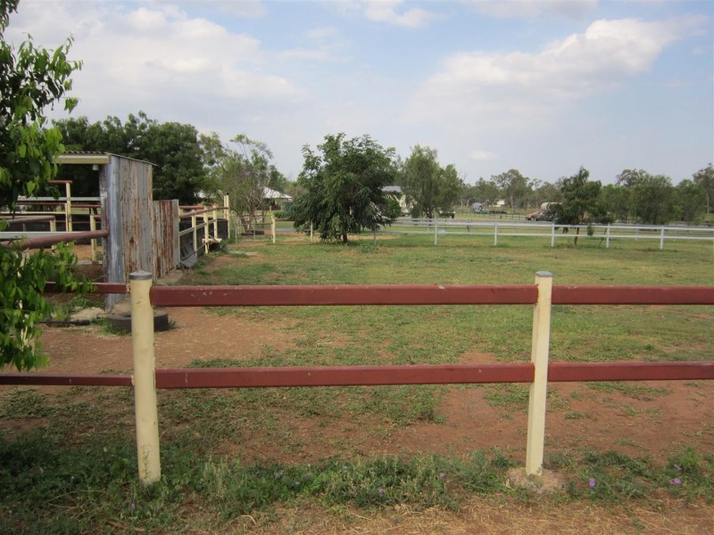 35 Latimer Avenue, Gracemere QLD 4702