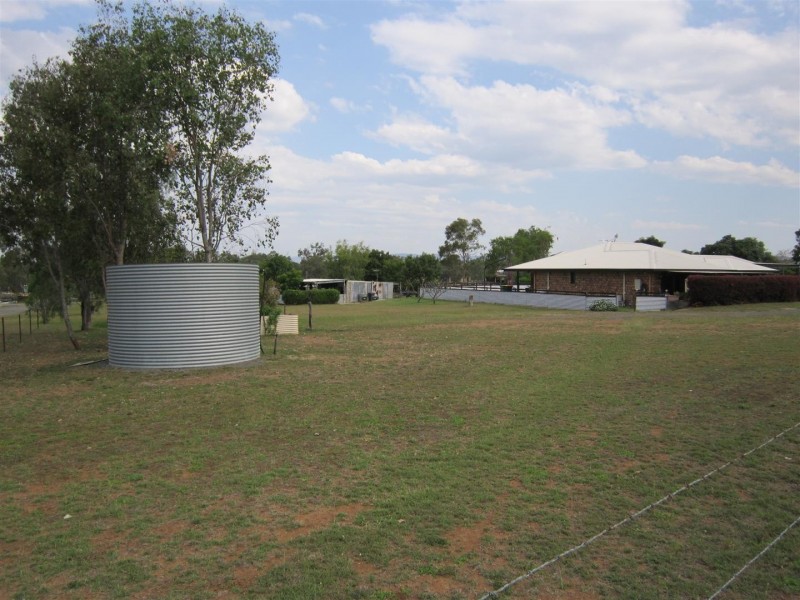 35 Latimer Avenue, Gracemere QLD 4702