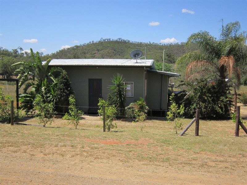 50568 Burnett Highway, Mount Morgan QLD 4714
