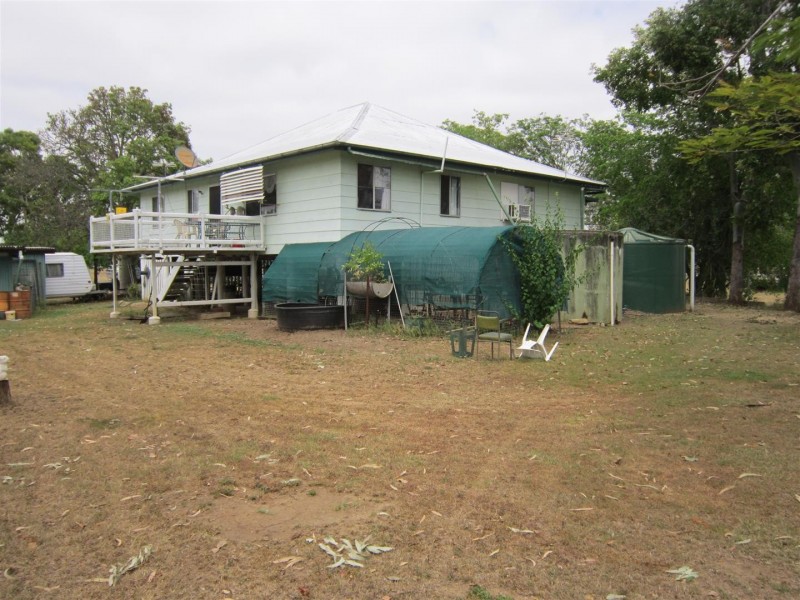 1 – 3 Leichhardt Highway, Wowan QLD 4702