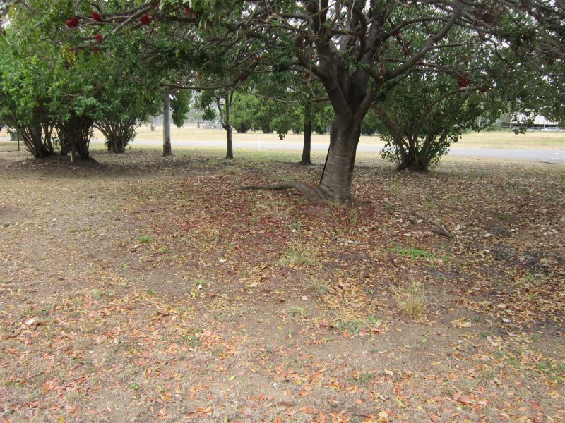 1 – 3 Leichhardt Highway, Wowan QLD 4702